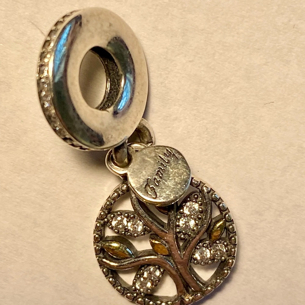 Pandora Family Tree Sterling Silver Charm. New. - Picture 4 of 6